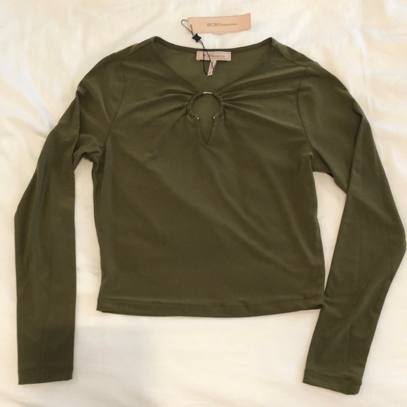 NWT BCBGeneration green keyhole long sleeve crop top. Size XXS. - Picture 2 of 9